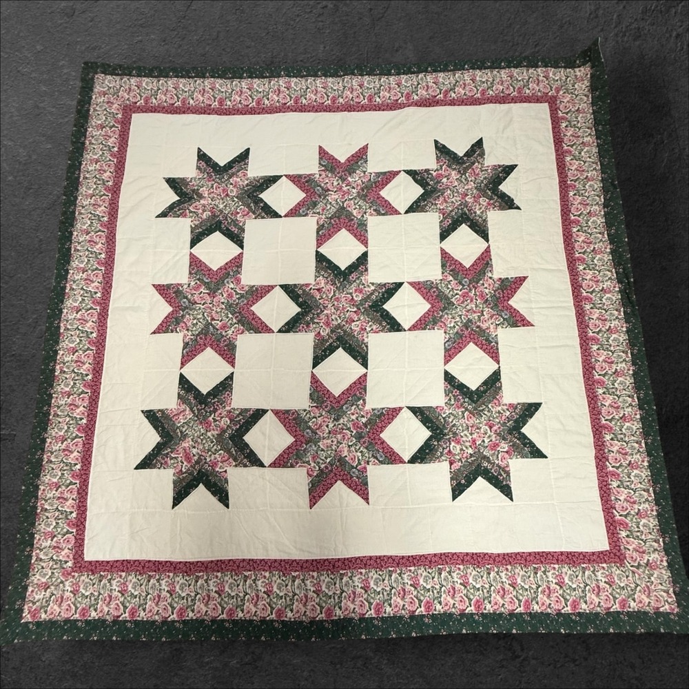 Vintage Handmade Patchwork Star Quilt Floral Calico Green Pink Cream 79x80